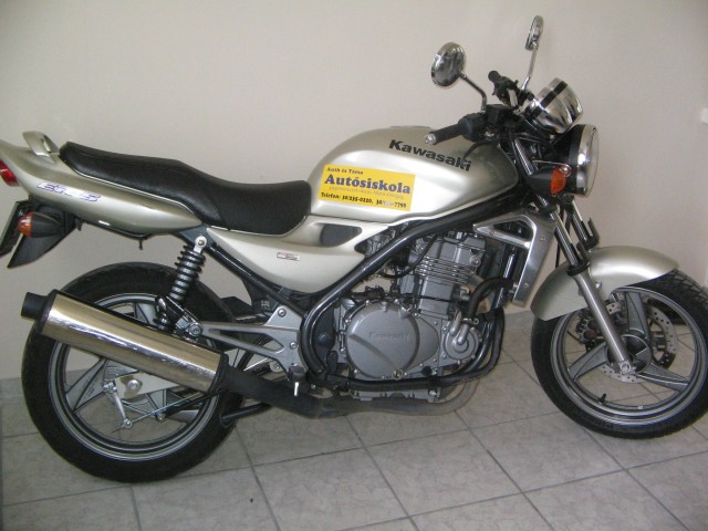 Motoros járműkezelés